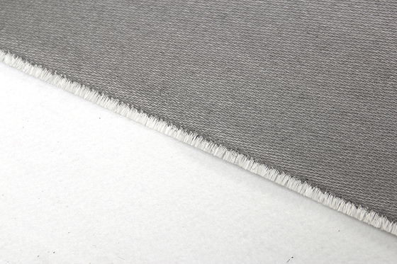 Le fil a renforcé le tissu de fibre de verre enduit de silicone sur la couverture d'isolation thermique