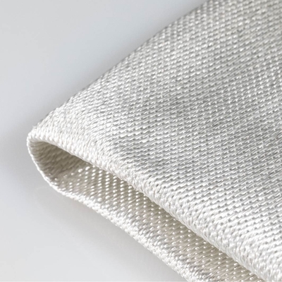 tissu de fibre de verre renforcé par fil de fibre de verre de l'acier inoxydable 650 de 0.65mm pour le rideau ignifuge