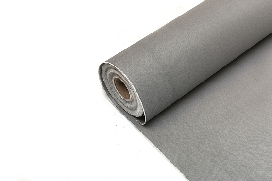 0.65mm fil d'acier inoxydable de 700 degrés ont renforcé le tissu de fibre de verre pour le rideau ignifuge