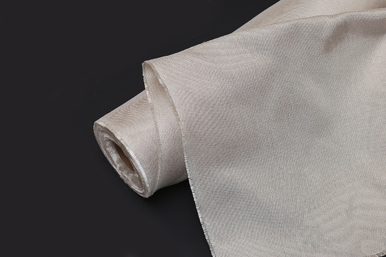 HT2025 a texturisé le petit pain 1mm épais de couverture du feu de soudure de tissu de fibre de verre 550 degrés