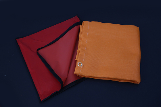 Puits du feu de Mats Fireproof Fiberglass Cloth For d'isolation thermique, plate-formes, herbe, béton