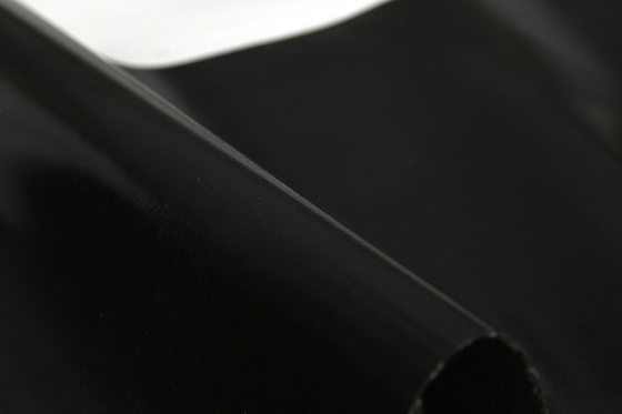 le caoutchouc de silicone 1600gsm thermique a enduit le tissu de fibre de verre pour les matériaux couvrants de soudure