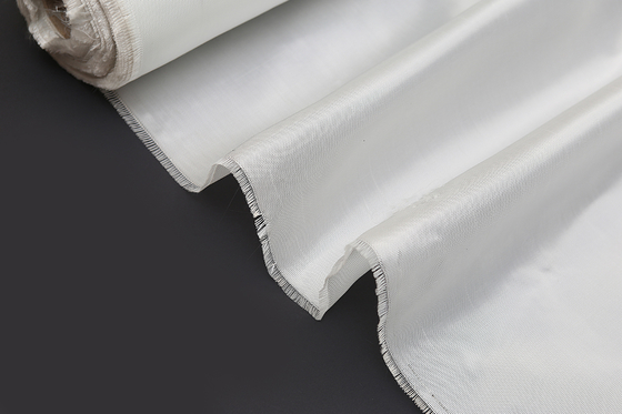 Le style 2112 tissu de fibre de verre de 2,1 onces/yard carré E pour RC s'envole le balsa de bateaux