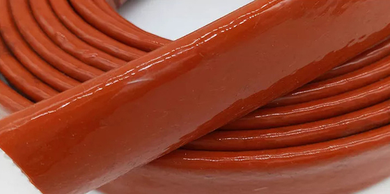 Douille gainante du feu de fibre de verre en caoutchouc de silicone de résistance de feu