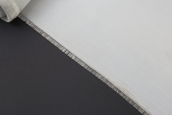 Tissez le modèle 1040 millimètres de fibre de verre de tissu de filtre pour l'emballage de sacs de collecte à la poussière