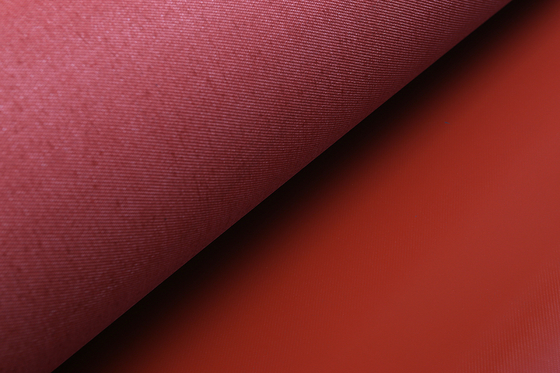 Tissu enduit de silicone résistant de fibre de verre pour la douille d'isolation de résistance thermique